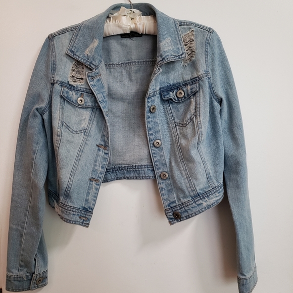 Fashion Nova Jackets & Blazers - Demin Cropped Jacket